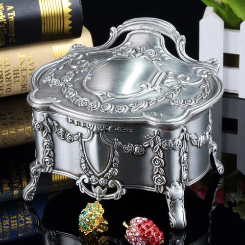 Ryssland europeisk kunglig prinsessa smyckeskrin smyckeskrin hög silvervit metall plasttillbehör få ett fodral: 12.8 x 9.6 x 10.2 / 1