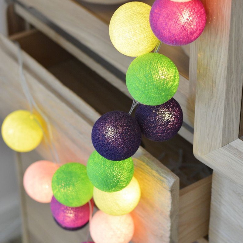 Guirnalda de luces LED de 20 bolas de algodón, decoración navideña para el hogar, dormitorio, luces Led de colores de 4cm, decoración para de boda y vacaciones