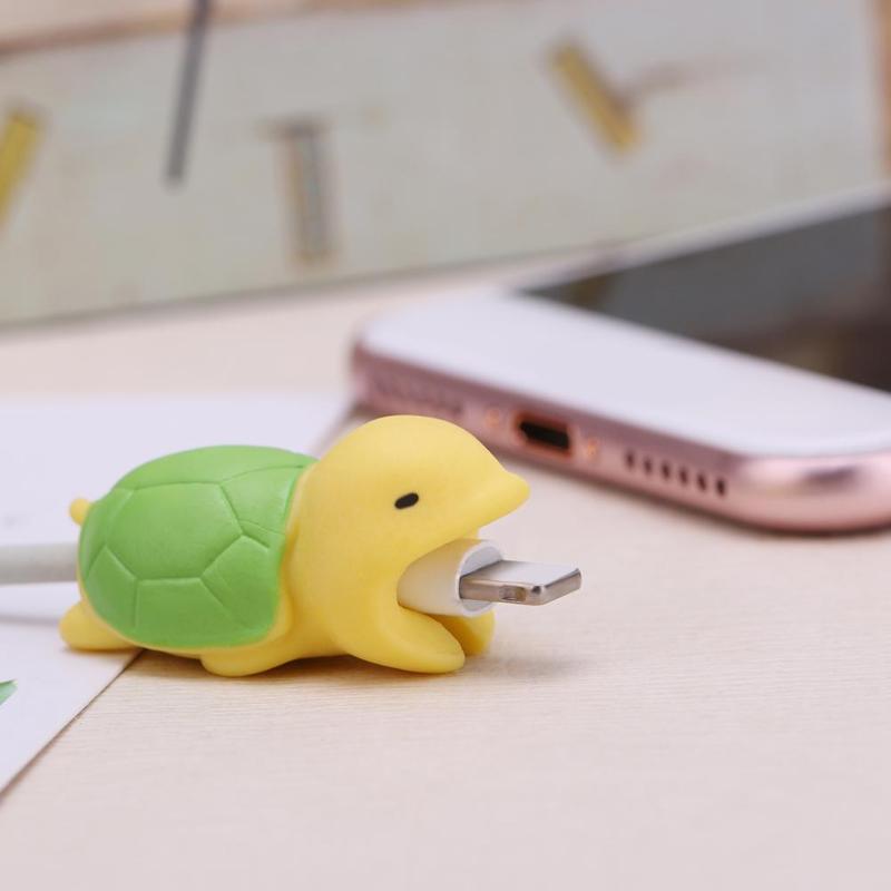 Data Cable Protection Sleeve Cable Winder Cute Animal Bite Cable Protector For iPhone Panda Bites Doll Model Holder Cable Winder