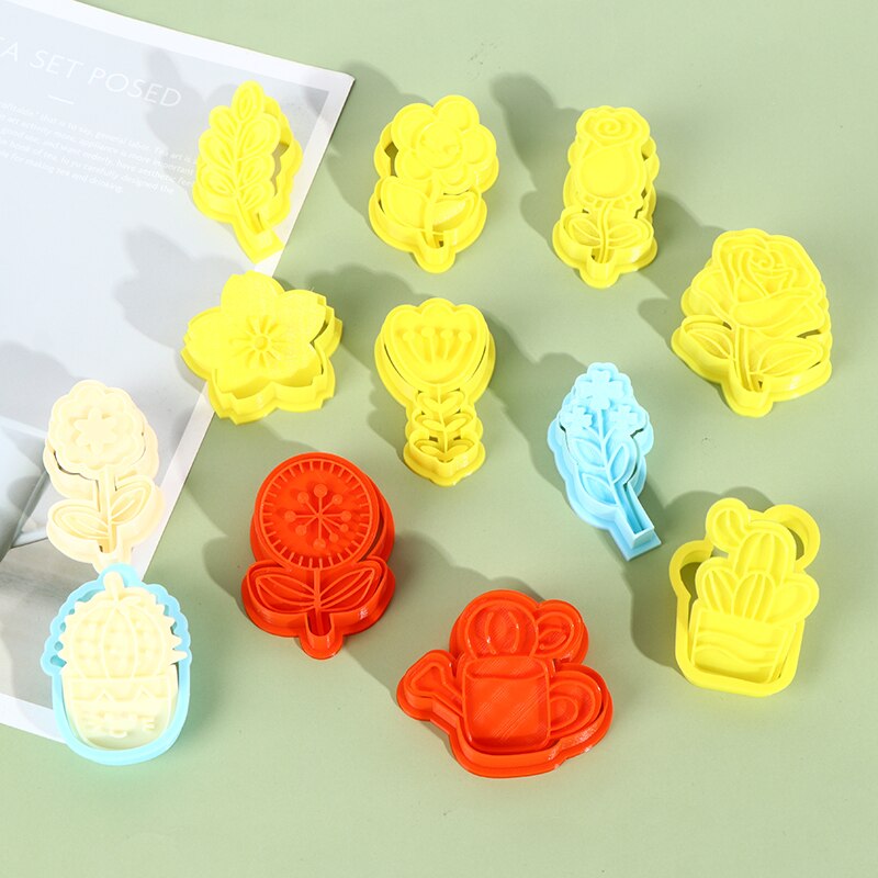 1 Piece Of Flower Plastic Decorative Biscuit Mould Diy Kitchen Cake Decoration Tool Cookie Stamp Mold Kitchen Tool