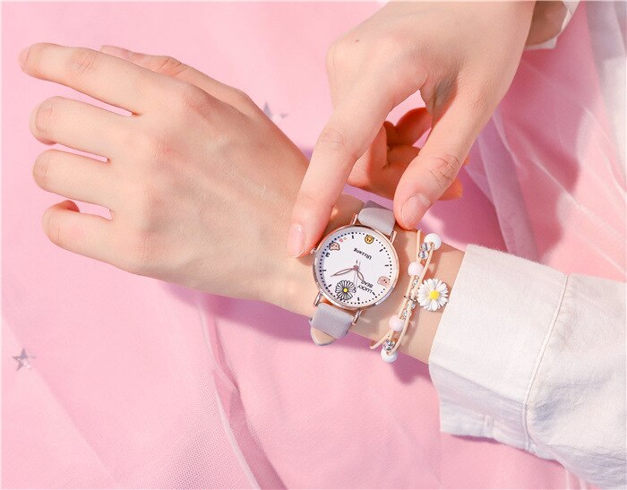 Mooie kinderhorloges eenvoudige jongens- en meisjeshorloges geluksbeer schoolklok 3 atm waterdicht: Witgrijs