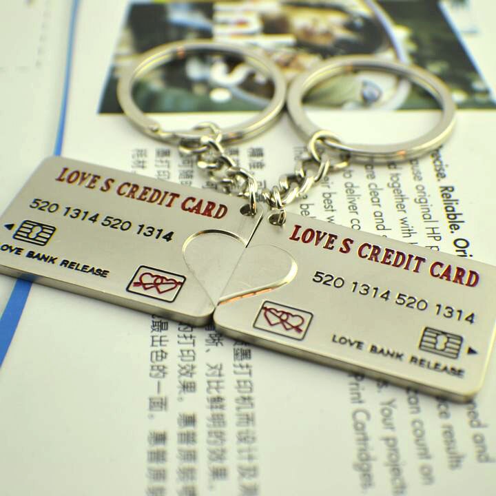 Gratis ! 1 lot = 30 paar! leuke bank card legering Paar metalen Mode creatieve sleutelhanger/huwelijkscadeau/Bindruggen & Stekels