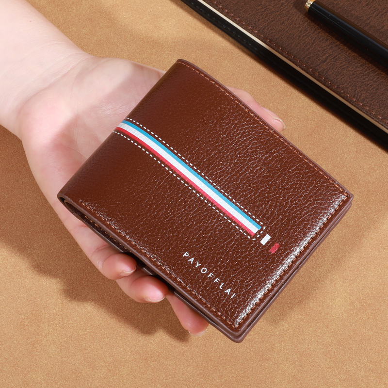 Slim Men's Wallet with Multiple Card Slots - Durable and Stylish Accessory for Everyday Use: Czekolada