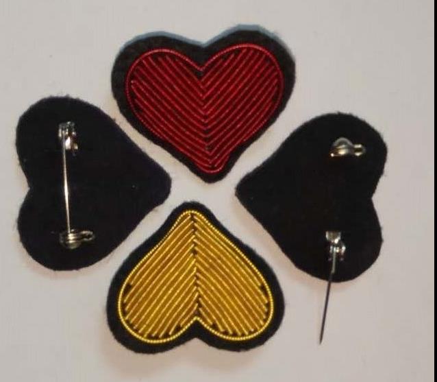 Hjerte silke broche broche indisk silketråd håndlavet broderet badge stof patch tøj dekoration