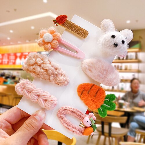 Newest 1set Winter Girls Cartoon Fruit Cashmere Faux Fur Soft Hairpins Sweet Children Hair Clips Kid Hair Accessories: white mouse-8 Pcs