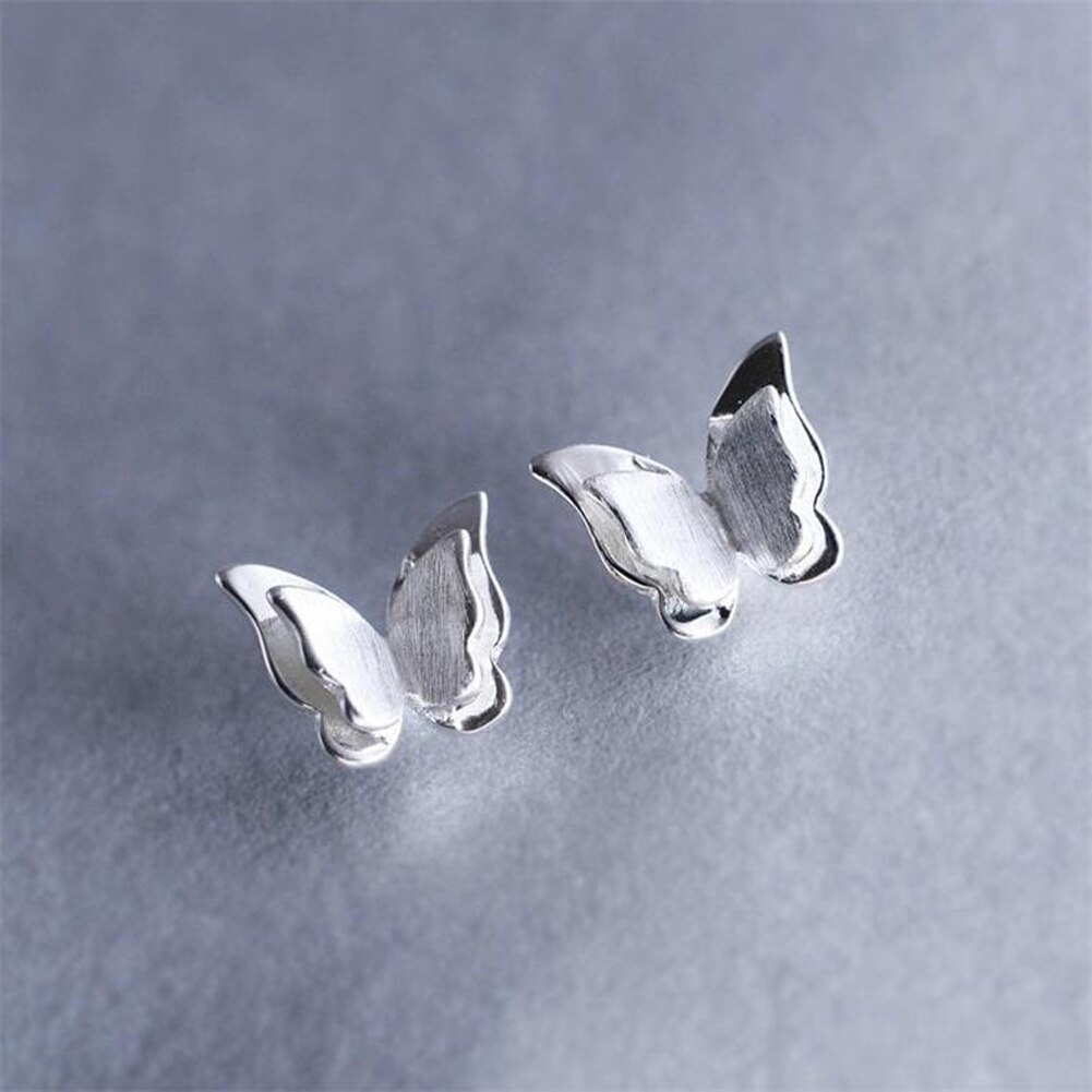 Vlinder Kleine Stud Oorbellen Mooie Micro Verharde Zirconia Shining Tiny Frosted Oor Accessoires Voor Meisjes Eenvoudige Sieraden: Silver 2