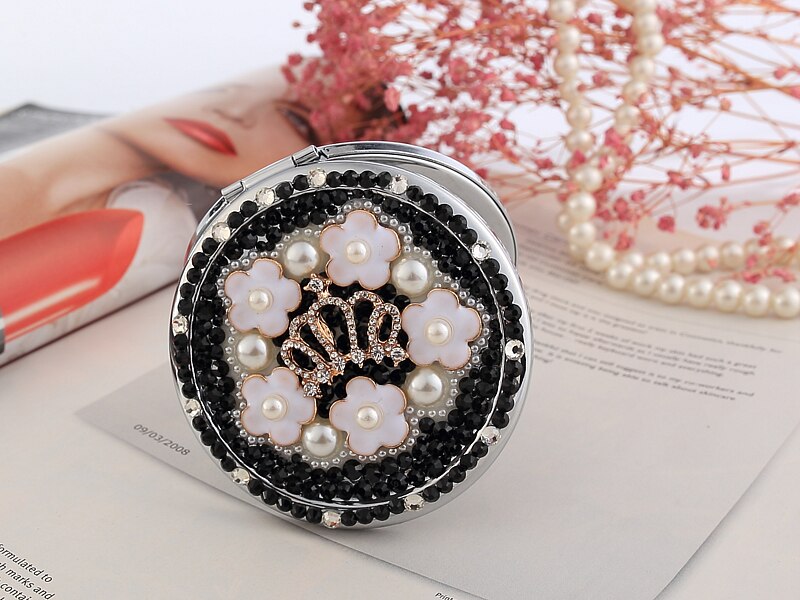 Engrave words free,bling rhinestone Mini Beauty pocket makeup compact mirror makeup,crown flower,wedding party bridesmaid
