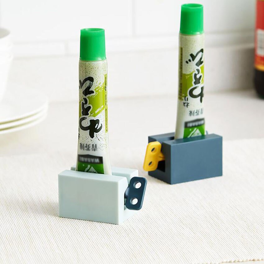 1PC Manual Toothpaste Squeezer Standing Bathroom Toothpaste Squeezers Holder, Facial Cleanser Rotating Squeezer Clip