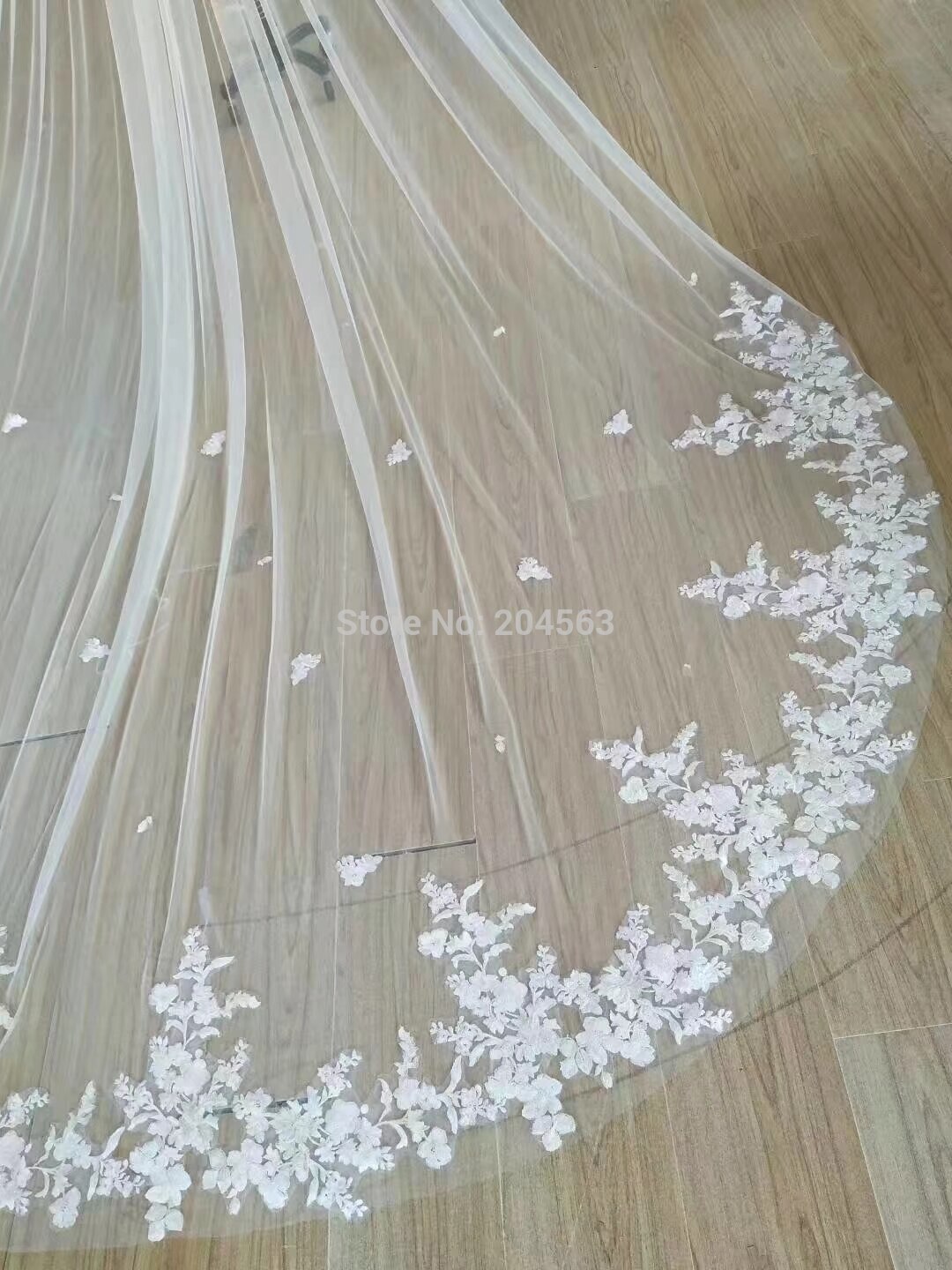 Romantisk blonde bryllup slør med blomster 4 meter lange kirke brudeslør med kam rr bryllup tilbehør