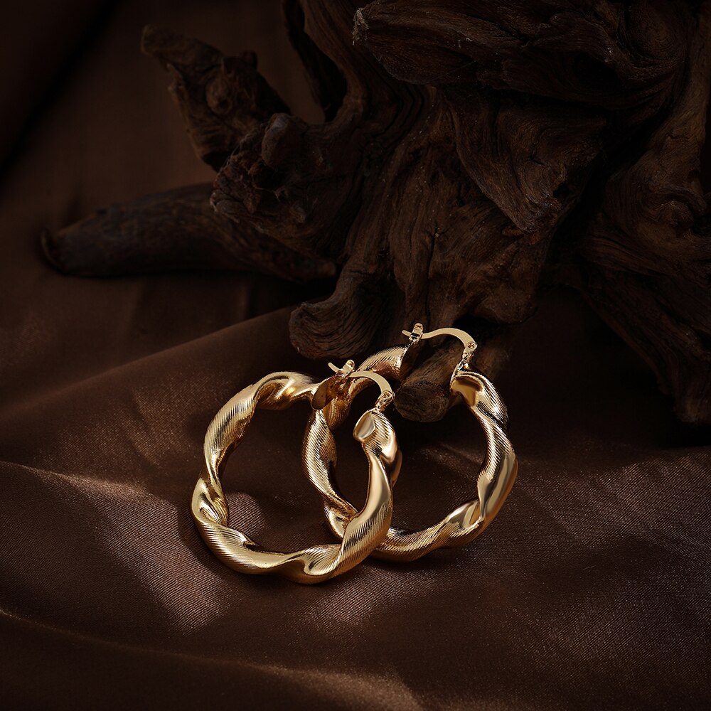 Punk Gothic Goud Koper Oorringen Voor Vrouwen Minimalistische Grote Twist Ronde Chunky Piercing Oorbellen Statement Sieraden: 21973-6