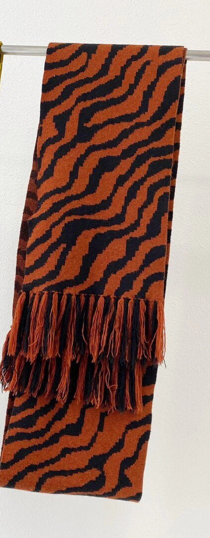 Bufanda de lana larga con estampado de leopardo y cebra para mujer, Fular de borlas Vintage de alta gama, otoño e invierno, 9,18: Brown