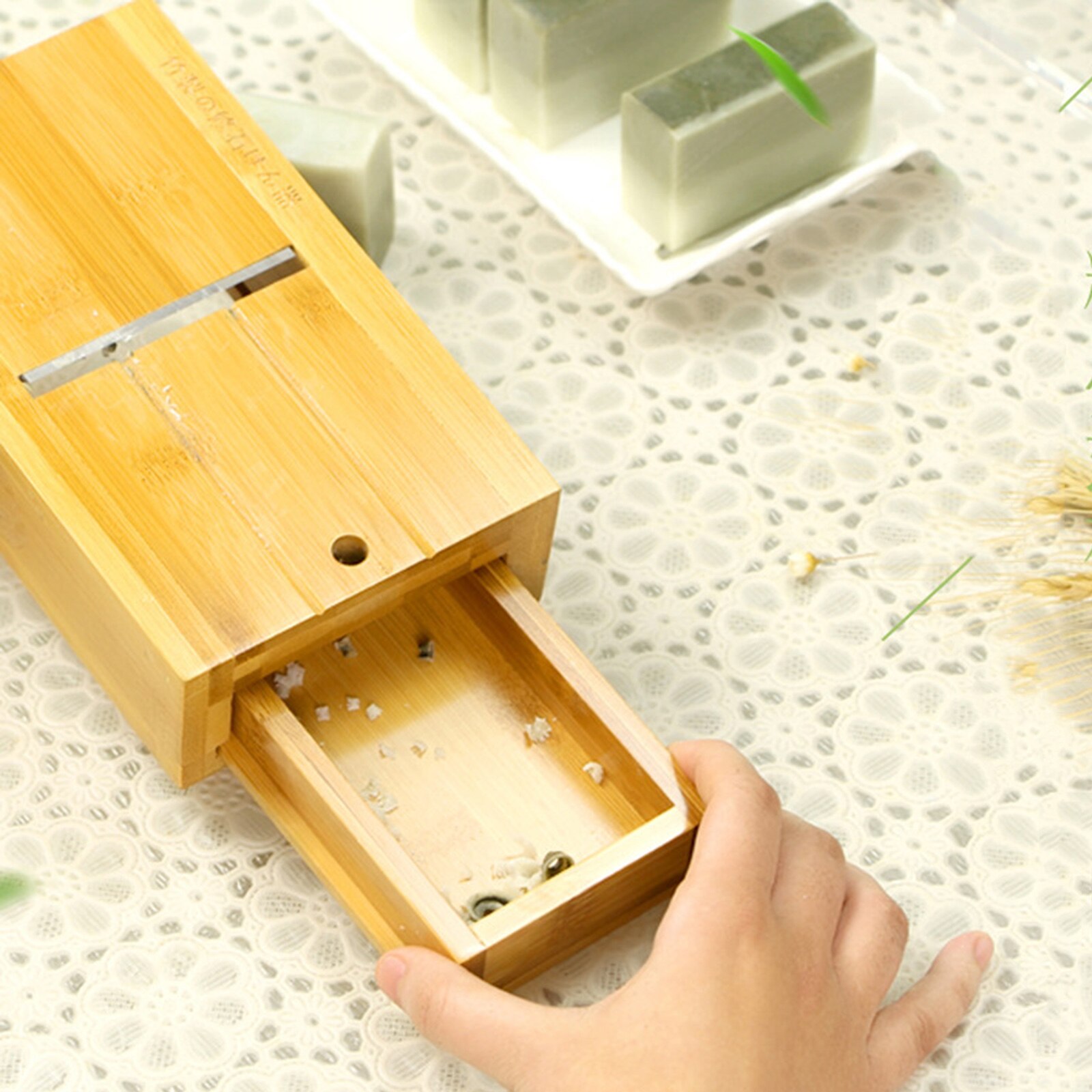 Boîte en bois, coupe-pain, savon, chanfrein, raboteuse pour couper des bougies, fournitures de bricolage