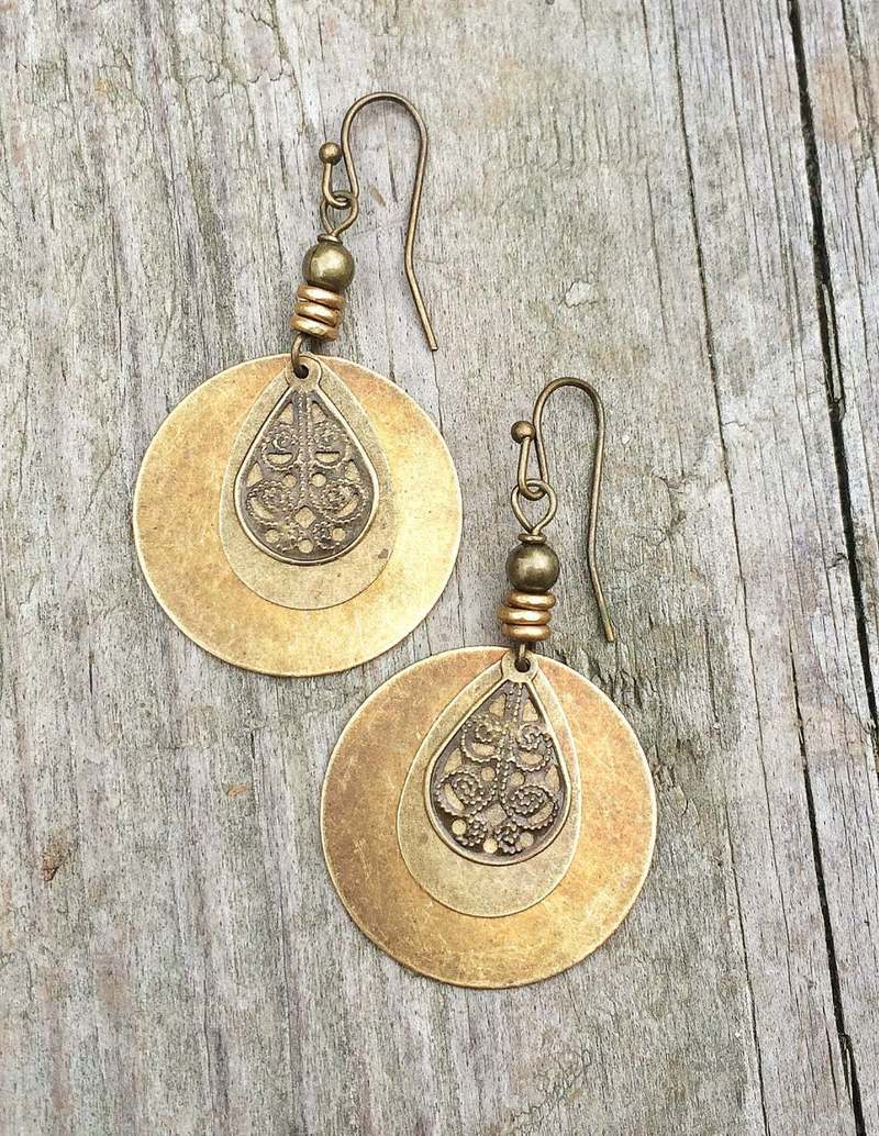 Etnische Ronde Brons Gesneden Oorbellen Voor Vrouwen Bohemian Metal Goud Kleur Oude Verontruste Kralen Dangle Oorbellen Sieraden