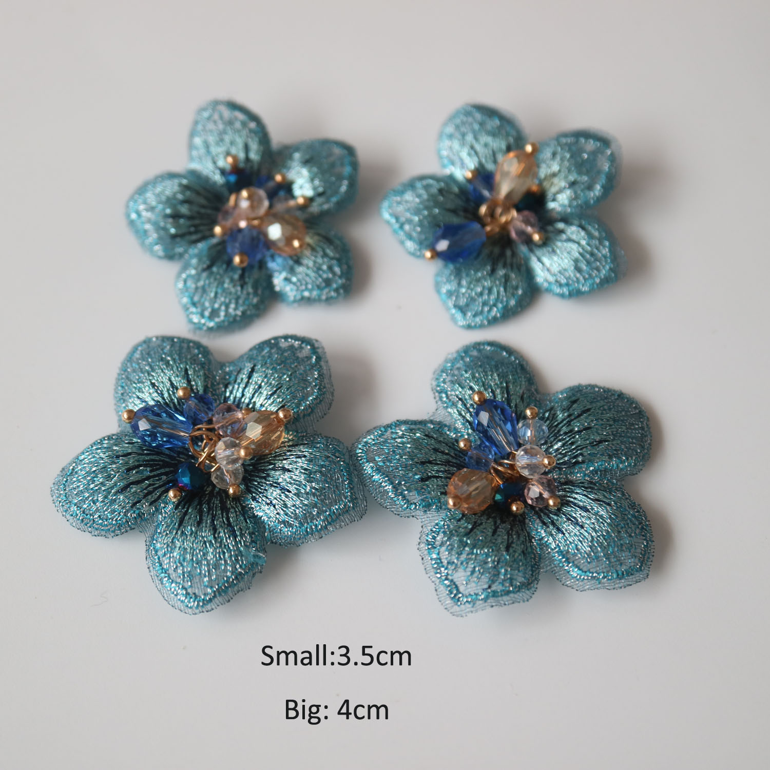 4 Uds DIY parches de cuentas de diamantes de imitación de flores 3D para ropa apliques de encaje bordado para bolsos parches decorativos apliques insignia: Cobre
