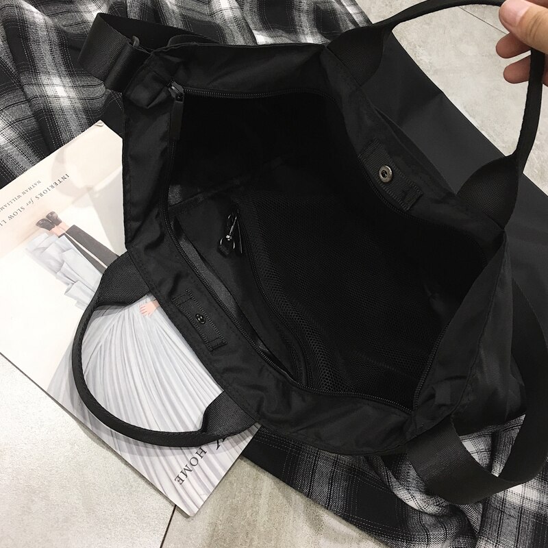 Large Capacity Nylon Waterproof Travel Shoulder Bag Women Luggage Handbag Top-handle Portable Bag For Women Tote