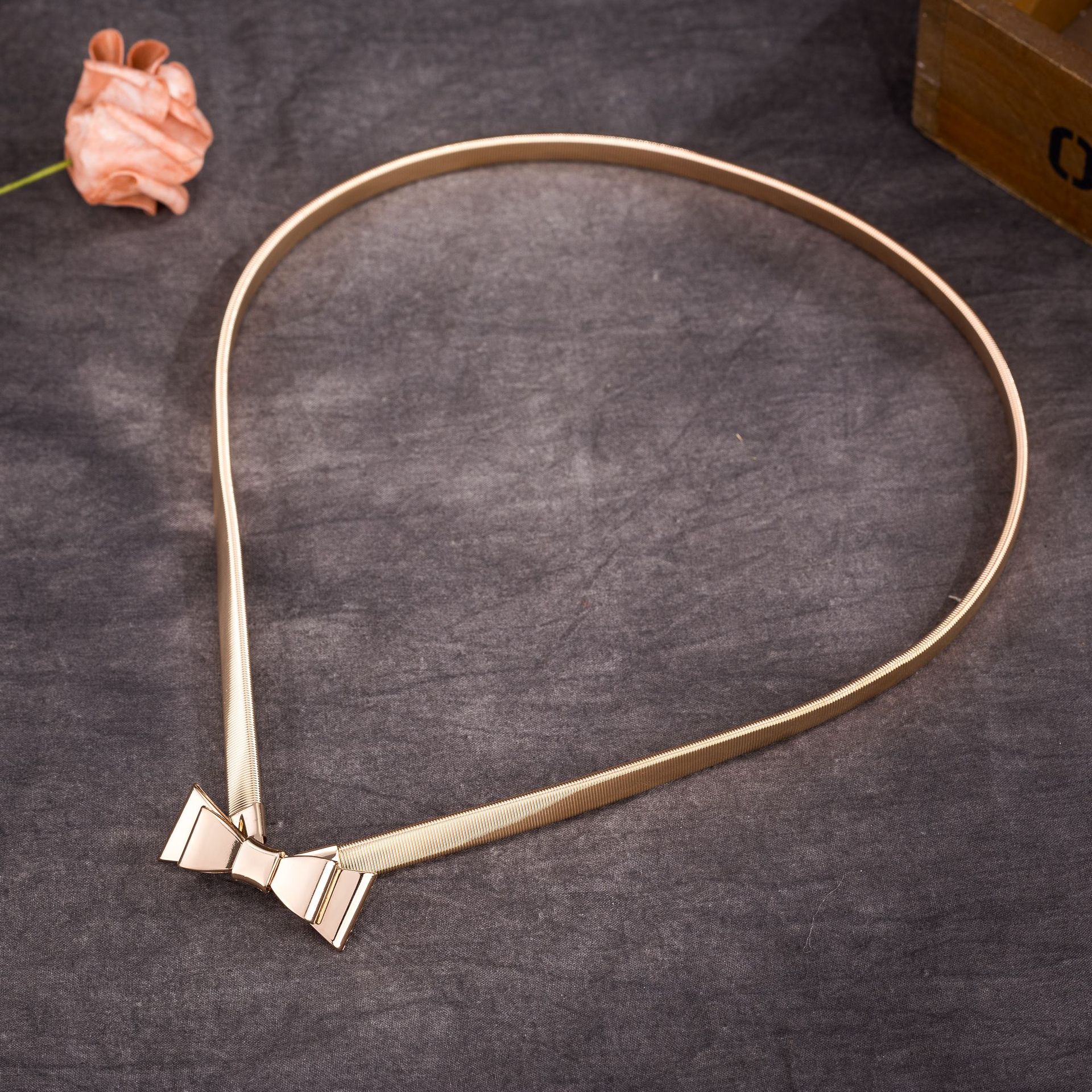 Vintage metall lås spänne bälte för klänningar kvinnor damer elastiska midje kedjebälten kvinnliga guld tunna bälten midjeband: 2