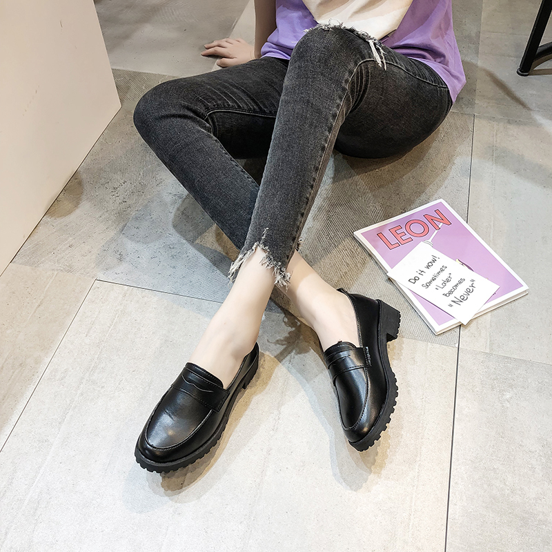 Patent Leather Oxfords Women Shoes Flats Slip on British Style Ladies Shoes Solid Black Thick Bottom Platform Shoes Woman