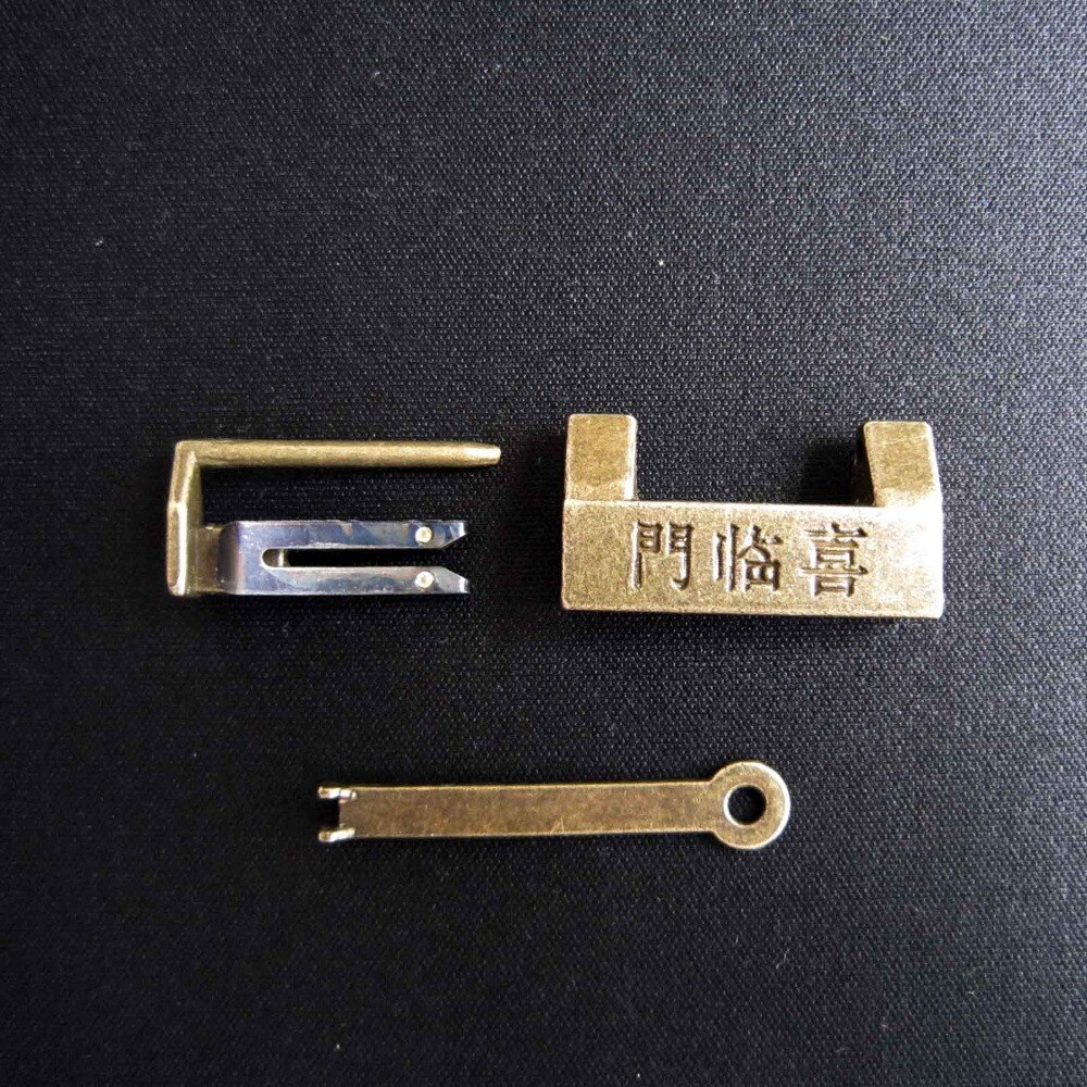 1 bit vintage kinesisk gammaldags dekorativa smycken bröstlåda resväska lås hänglås nyckel a