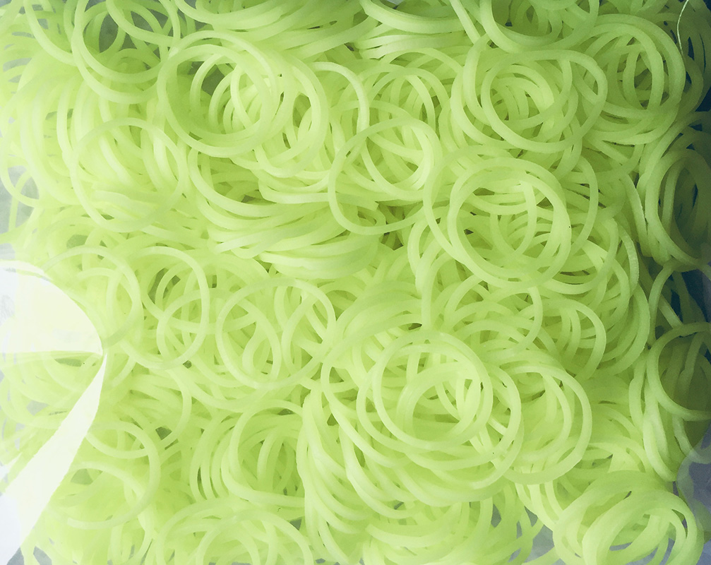 300 Rainbow Rubber Band For Bracelets Necklaces DIY Jewelry Making Handmade Colorful Loom Rubber Bands Accessorie Children: Jelly yellow