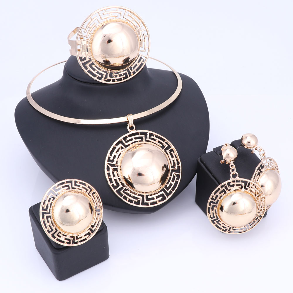 Bruiloft Bruids Sieraden Sets Voor Vrouwen Ketting Armband Oorbellen Ringen Goud Kleur Dubai Afrikaanse Kralen Verklaring Accessoires