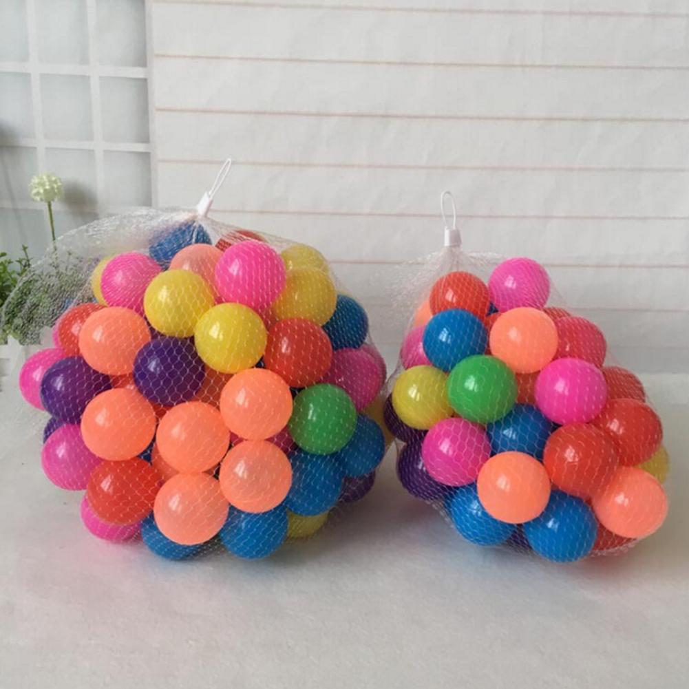 50/100 stücke viel Umweltfreundliche Weiche Kunststoff Wasser Schwimmbad Ozean Welle Ball Baby Welle Ball Schwimmen Spielzeug Weichen Ball bunte Kleine Kugeln