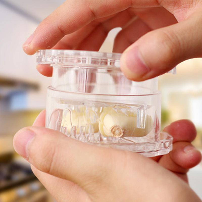 1PC Multi-Usage Plastic Garlic Press Peeler Crusher Masher Twist Kitchen Useful Tool Garlic Presses Garlic Crusher