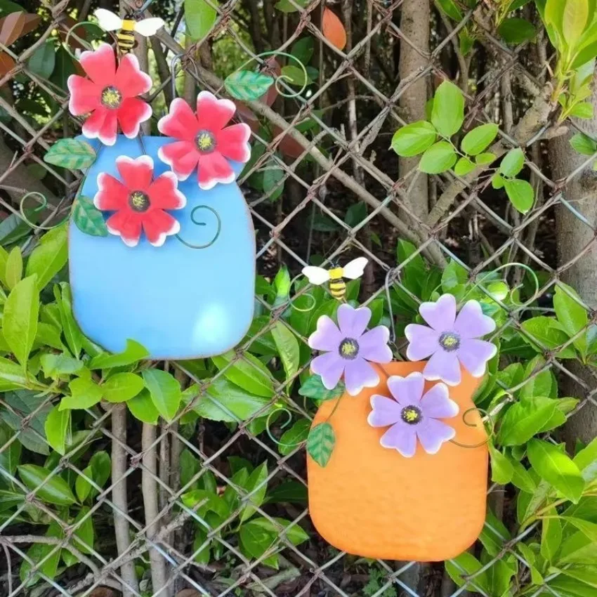 Metal Flower Garden Vases Wall Decor Outdoor Fence Art Patio Sculptures Hanging Decorations for Patio and Garden