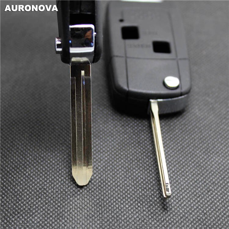 AURONOVA Upgrade Flip Folding Key Shell for Toyota Camry Prado Land Cruiser 2 Buttons Modified Remote Car Key Case