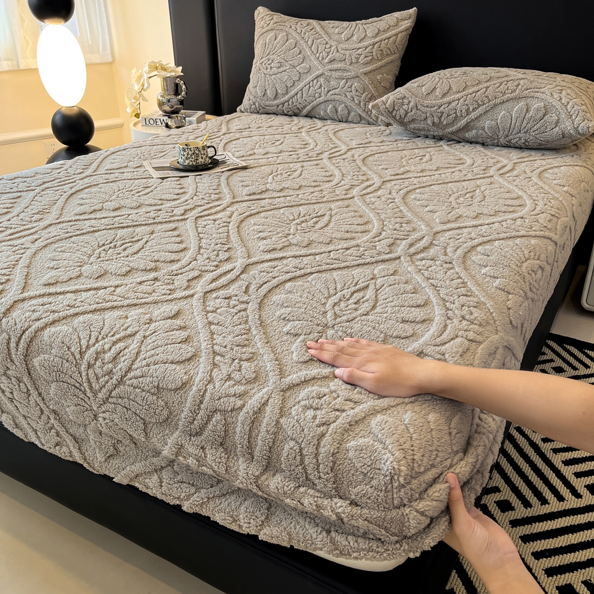 Sábana bajera suave de lana Coral para invierno, funda protectora de colchón elástica, ropa de cama de felpa cálida, cama doble de lujo, tamaño Queen y King