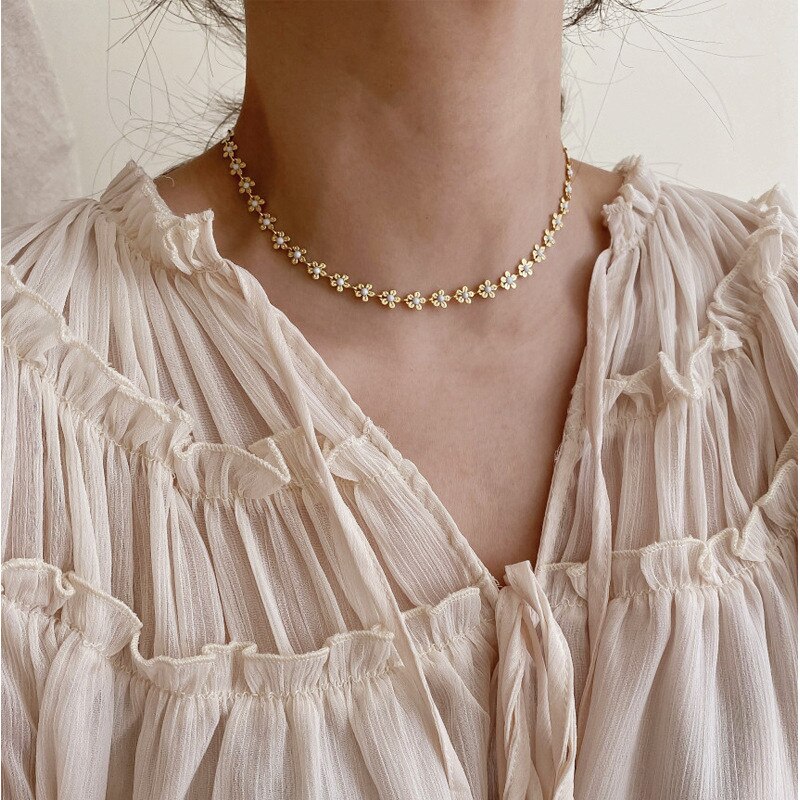 HUANZHI Korea Retro Gold metal Bead flower Clavicle Chain Necklace for Women Girls Wedding Jewelry