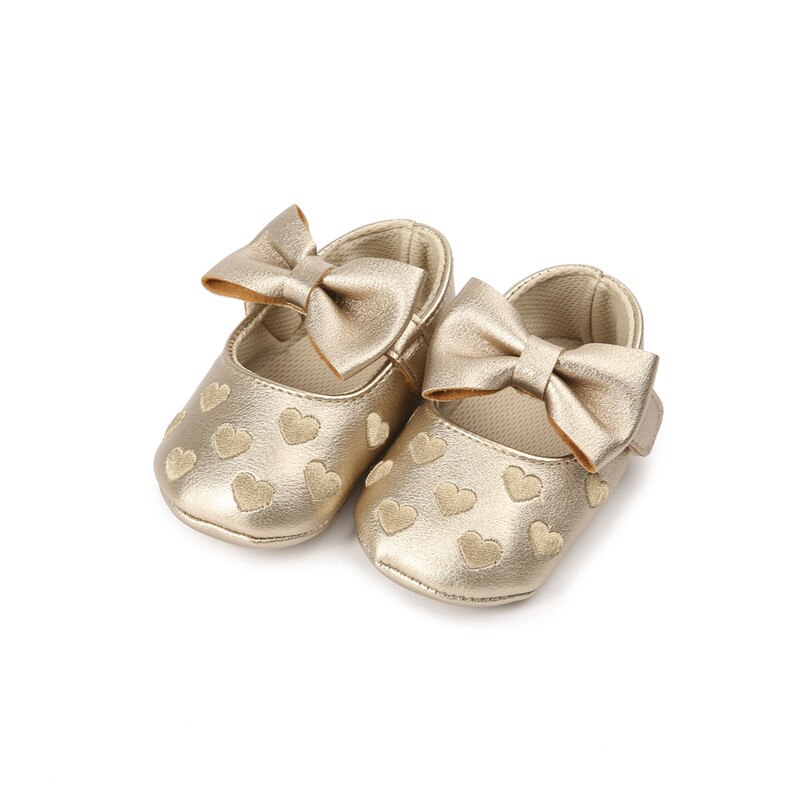 3 stijl Pasgeboren Baby Baby Meisjes Jongens Mooie Causale Schoenen Wieg Schoenen Lederen Hart Print Haak Soft Sole Baby Schoenen 0-18M