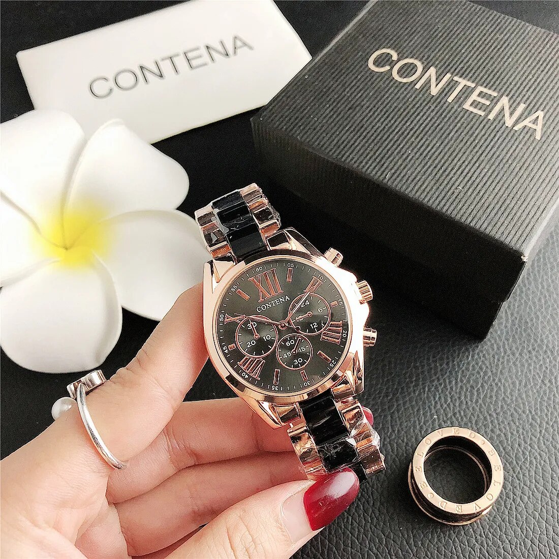 Relojes de lujo de superior para mujer, pulsera de acero creativa de , relojes de mujer, pulsera de cuarzo para mujer: Negro
