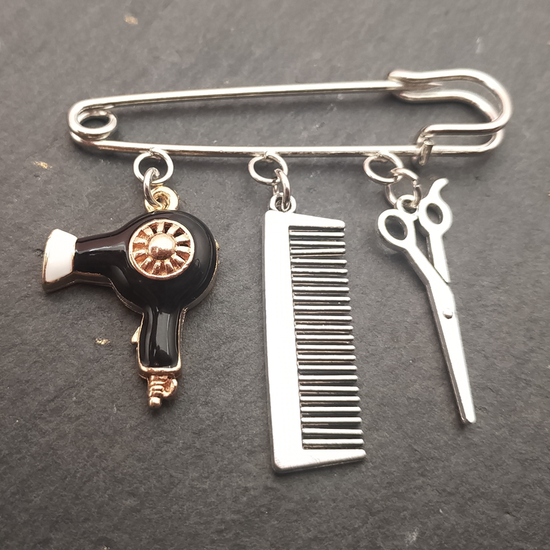 Broche créative pour coiffeur, breloque, personnalité, bijoux, ciseaux de coiffure, peigne pendentif, broche de lavage et de coupe,: black