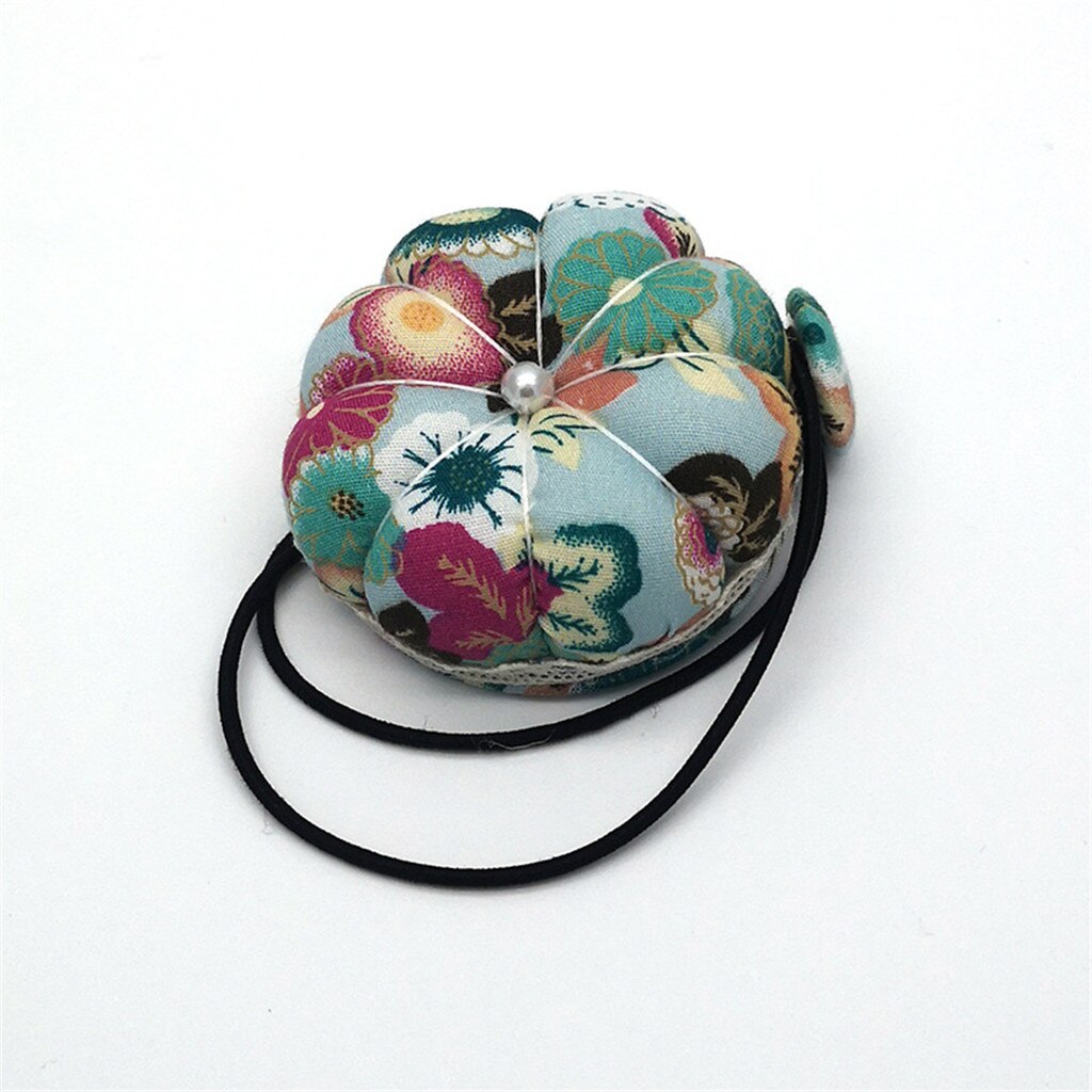 Wrist Pin Cushion Sewing Machine DIY Craft Needle Pin Cushion Holder Sewing Kit Pincushions Sewing Pin Cushions Storage Box