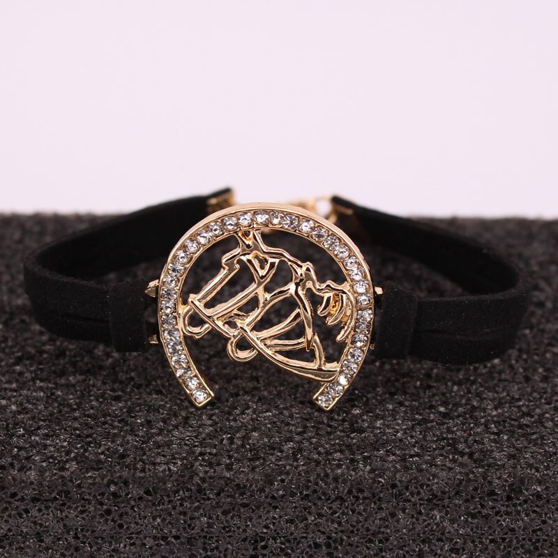 Hzew zwei horse kopf Hufeisen u form armbänder zwei farben armband