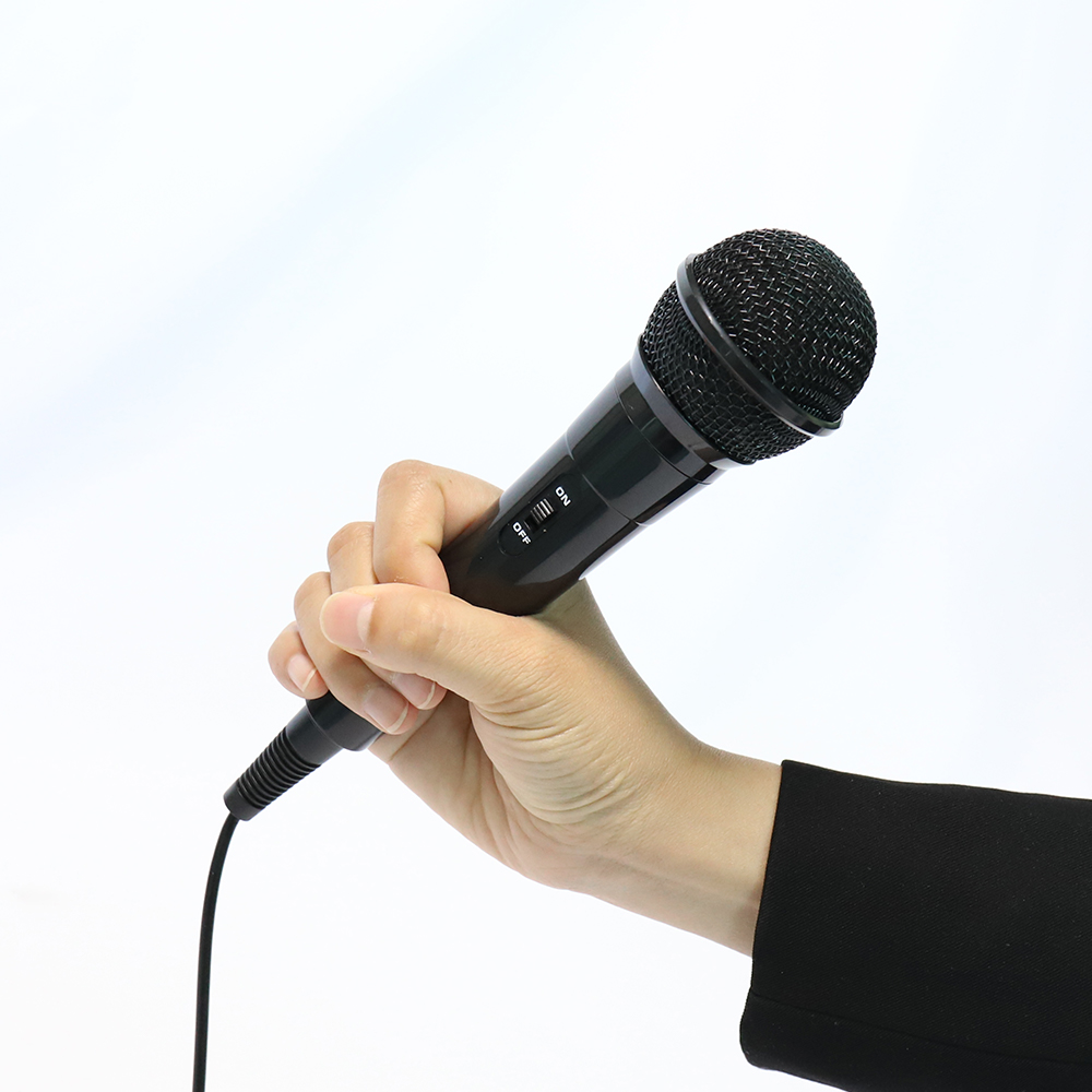 Przewodowy mikrofon dynamiczny na kółkach Wielofunkcyjny mikrofon przewodowy Karaoke do konferencji Karaoke KTV Śpiew