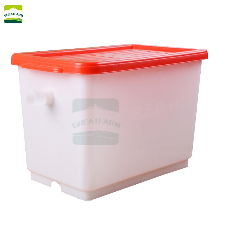 Poultry farm 12L decompression water tank 3/4 tube water Voltage suit chicken duck pigeon automatic drinker breeding supplies: Default Title