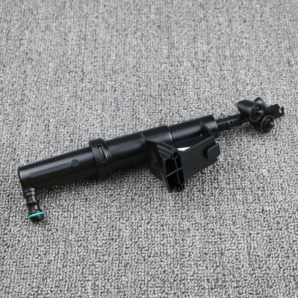 31253730 Headlamp Headlight Water Spray Nozzle Washer Jet Actuator Washer Nozzle For VOLVO C30 S40 V50 C70 2004