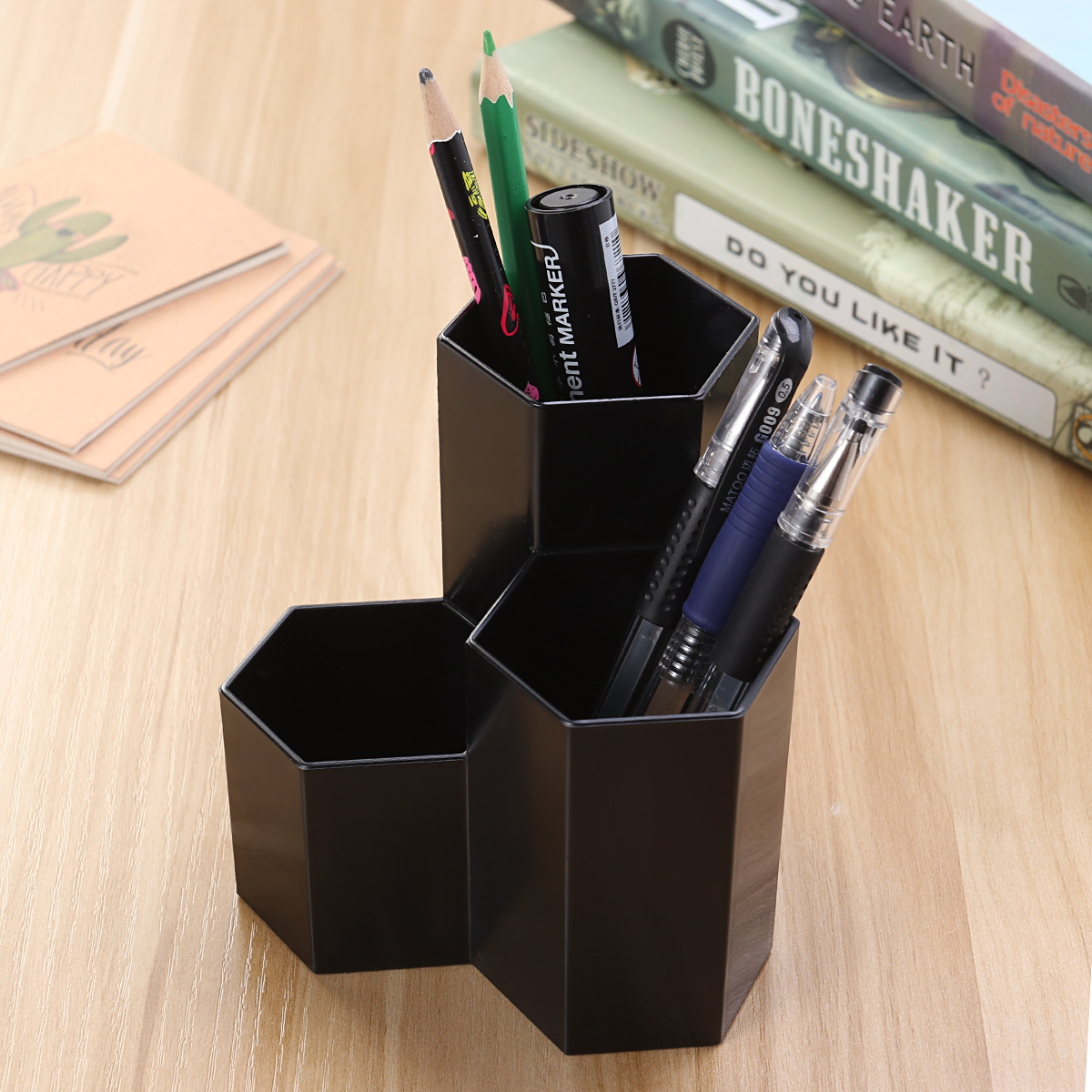 Penhouder Creatieve opslag Ganizer Bureaustandaard Slot Cup Briefpapier Make-up Box Thuiskantoor Schoolbenodigdheden Container Desktop