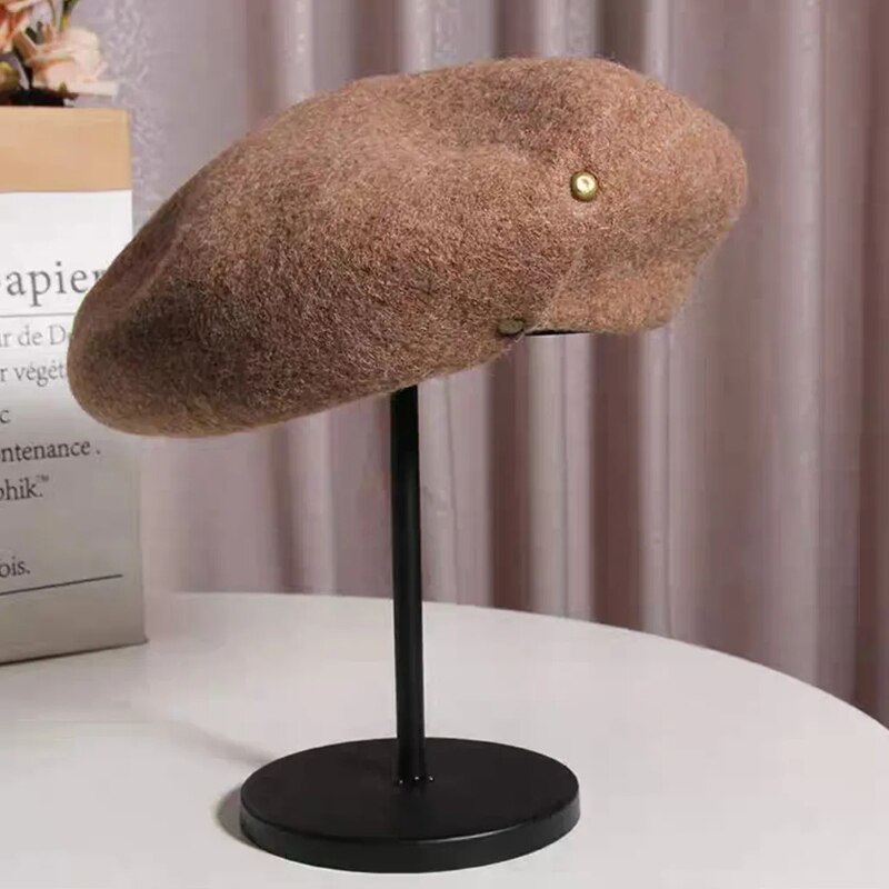 Women's Vintage French Artist Berets Soft Warm Woolen Metal Button Stylish Painter Beret Hats Cover Head Caps: Khaki