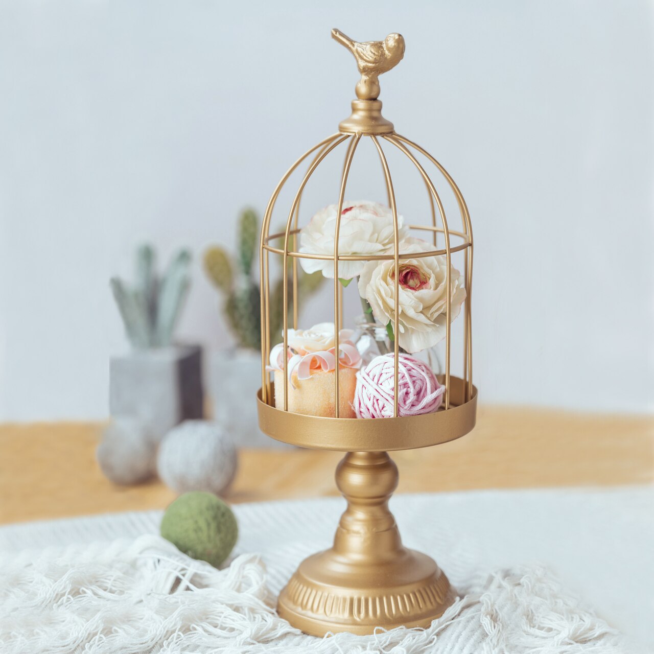 Retro ins bird cage decoration golden wrought iron bird cage rack wedding desktop metal decoration
