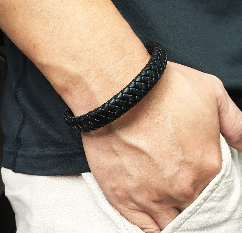 Mode Mannen Sieraden Handgemaakte Gevlochten Lederen Armband Zwart Roestvrij Staal Magnetische Sluitingen Mannen Wrist Band