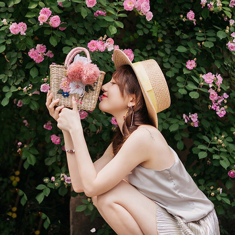 Sommar liten väska semester handbroderad mini handgjord stråväska crossbody semesterväska