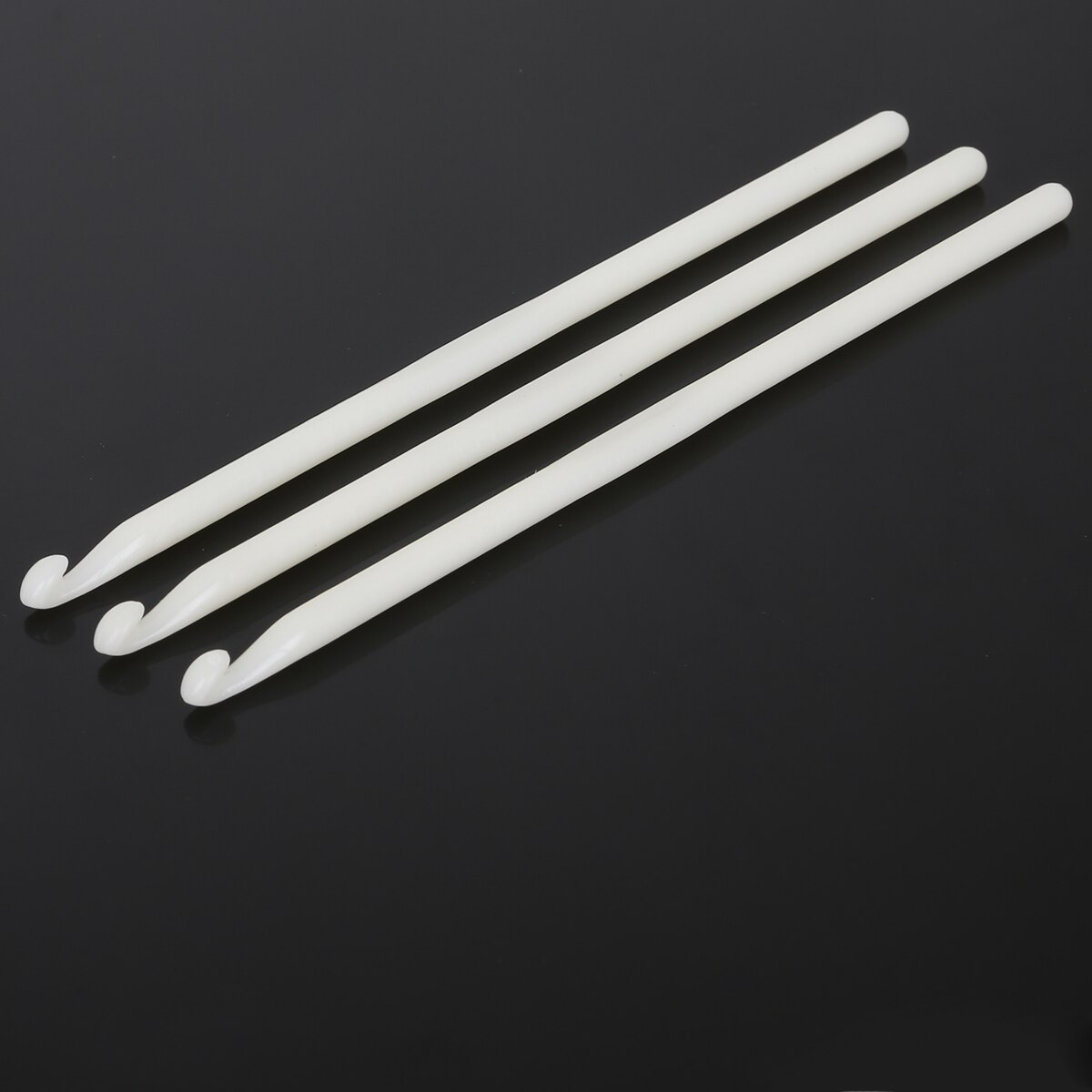 Gancho de ganchillo de plástico blanco para tejer, agujas de tejer, herramientas para suéter, accesorios para manualidades DIY, 3/4/5/6/7/8/9/10mm: 5mm 1pc