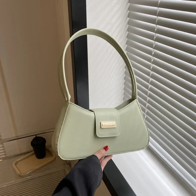 Minimalist Shoulder Bag for Women Simple Solid Color Underarm Bag Buckle Handbag and Purse Small Top-handle Bags: green