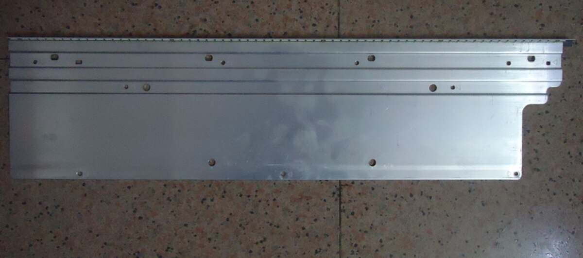 6922L-0052A Artikel lamp 6916L1003A 1 stuk = 66LED 587 MM