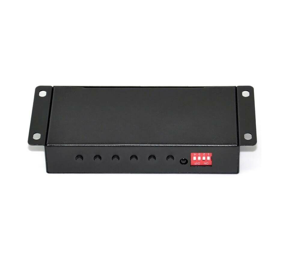 Car Auto 4-Way Video Switch Parking Camera 4 View Image Split-Screen Control Box Panoramic image split-screen display