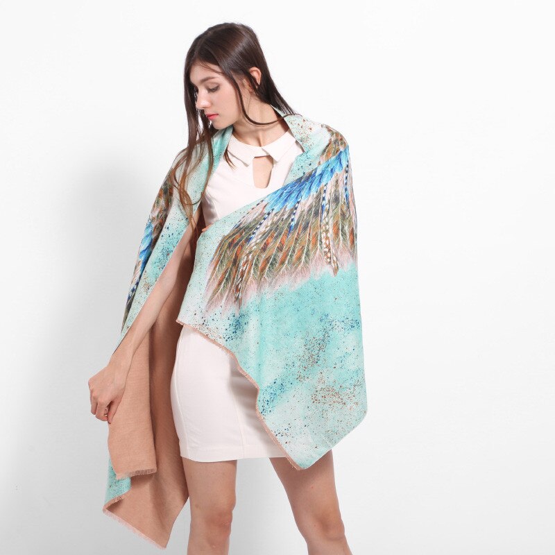 YILIAN Brand YILIAN Brand Animal Wing Shawl Cashmere Novelty Scarf For Women Top Fashionable Green color LA081
