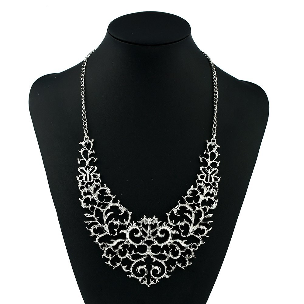 Metallic Holle Gesneden Ketting Mode Vrouwen Bib Choker Verklaring Vintage Hangers Maxi Ketting Collier Femme: Silver