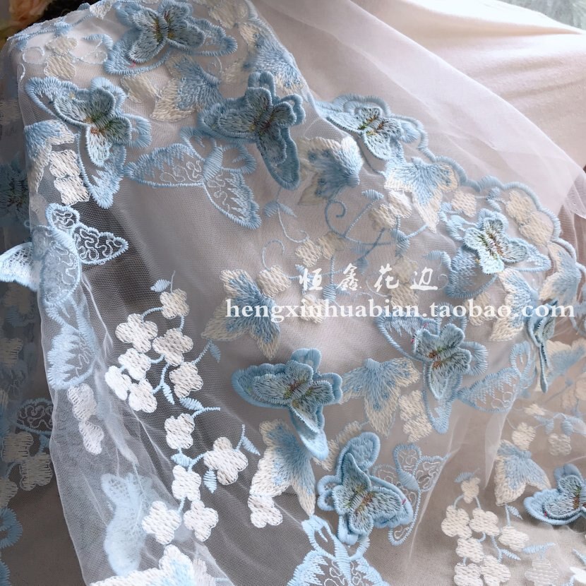 marineblauw - vlinder kant - strijkapplicatie - 5 * 3 - Madeline de stoffenmadam - Stoffenwinkel Lier ( Antwerpen